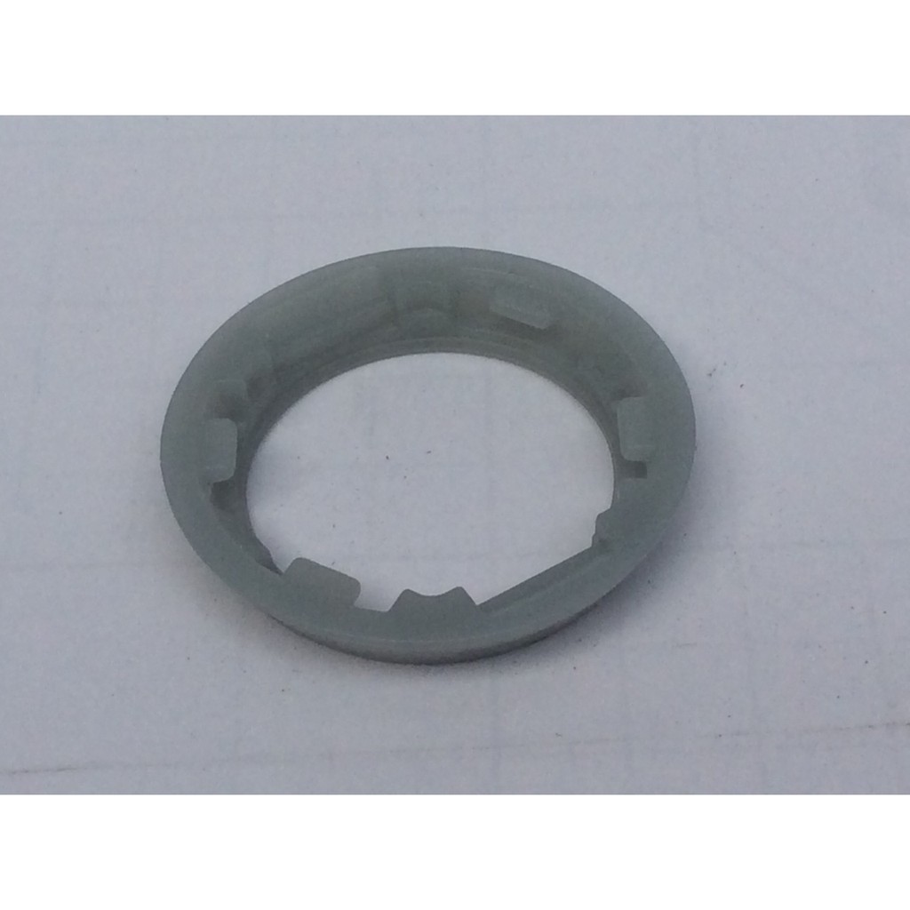 Chụp nhựa giảm chấn makita dtd137/148