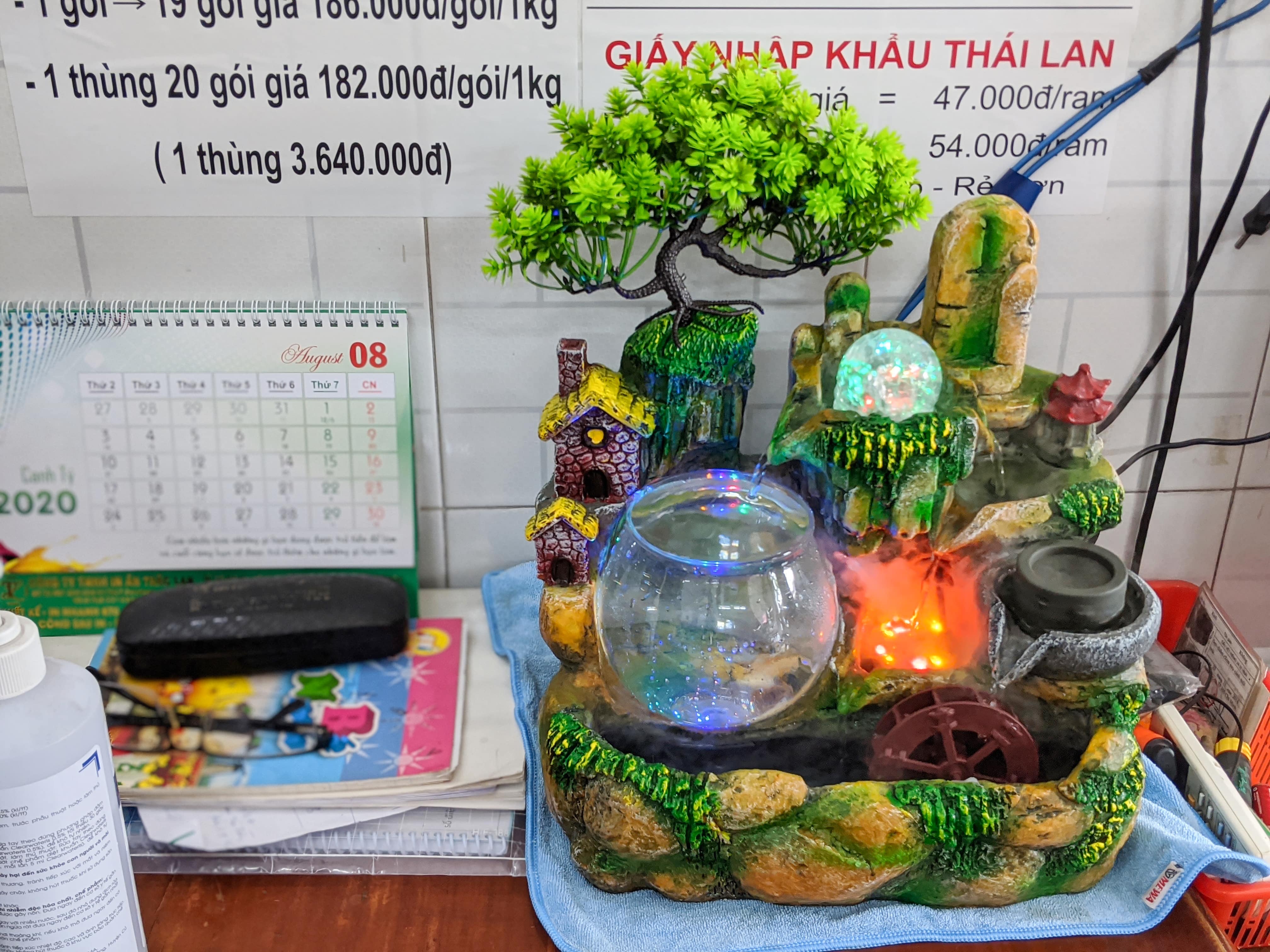 [HCM]Thác nước để bàn - Sơn Thuỷ