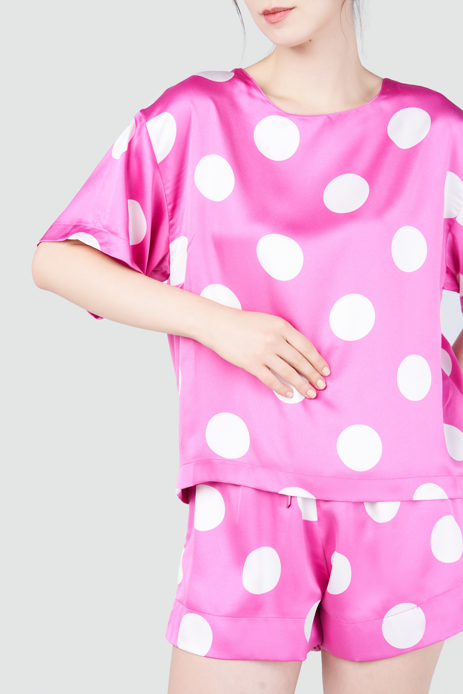 Bộ Home quần short hồng chấm bi
