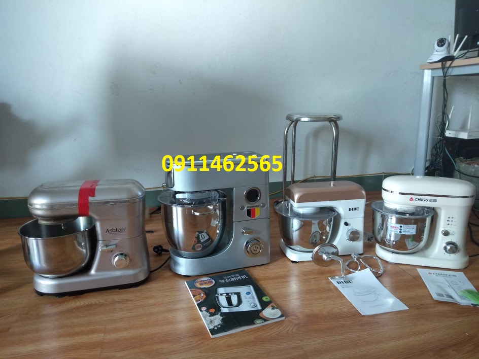 máy trộn bột đánh trứng 7 lít công suất 1500w cao cấp