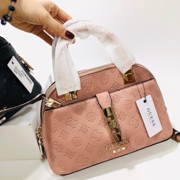 Túi xách Guess dáng hến siêu iu