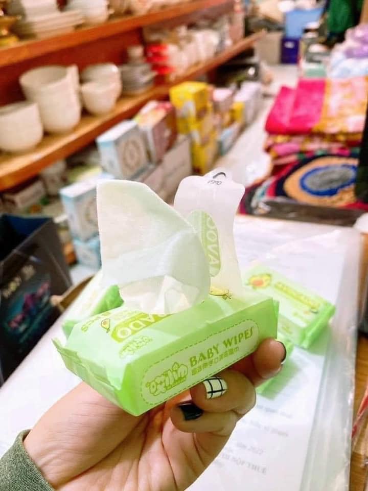 Combo 40 gói khăn ướt mini bỏ túi tiện lợi ( 5 bịch mỗi bịch 8 gói)