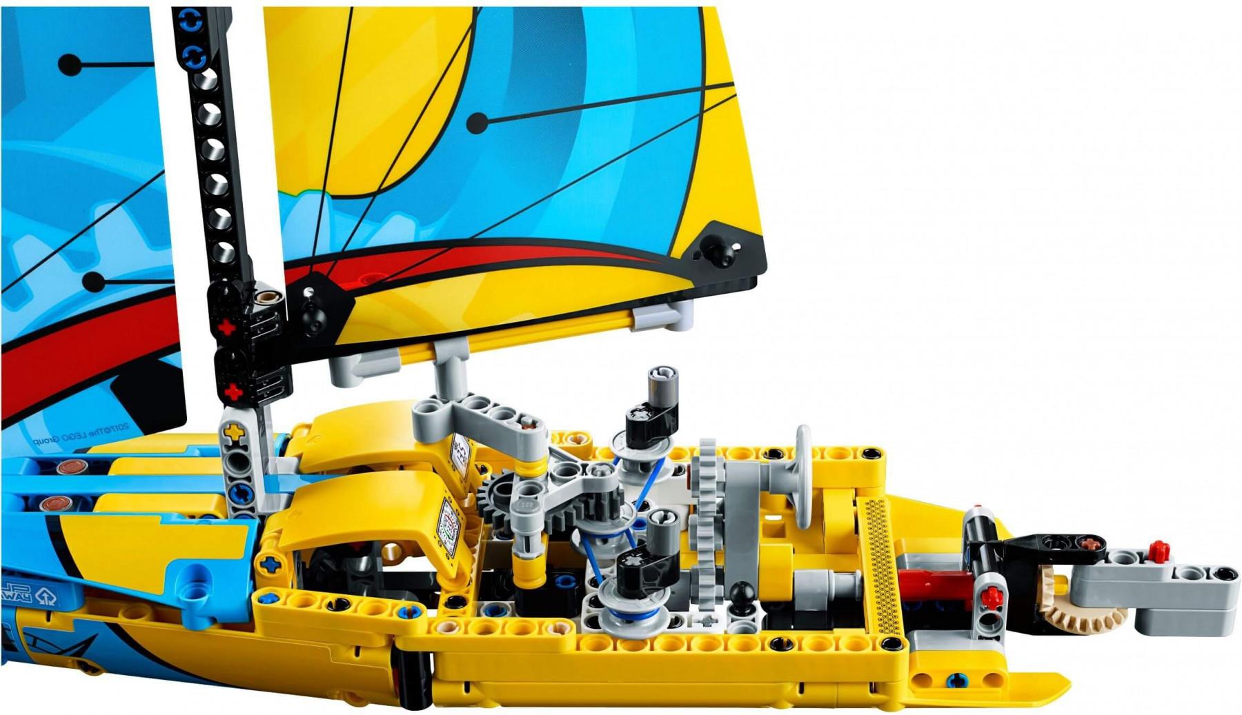 Mua LEGO Technic 42074 - Thuyền Buồm Đua (LEGO Technic 42074 Racing Yacht)