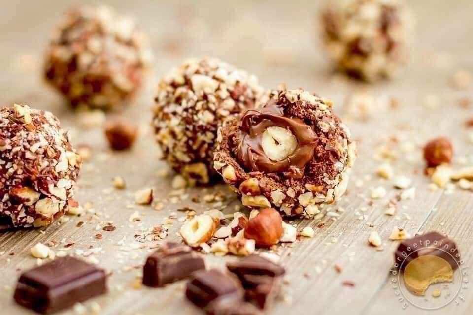 socola ferrero rocher 16 viên date mới nhất