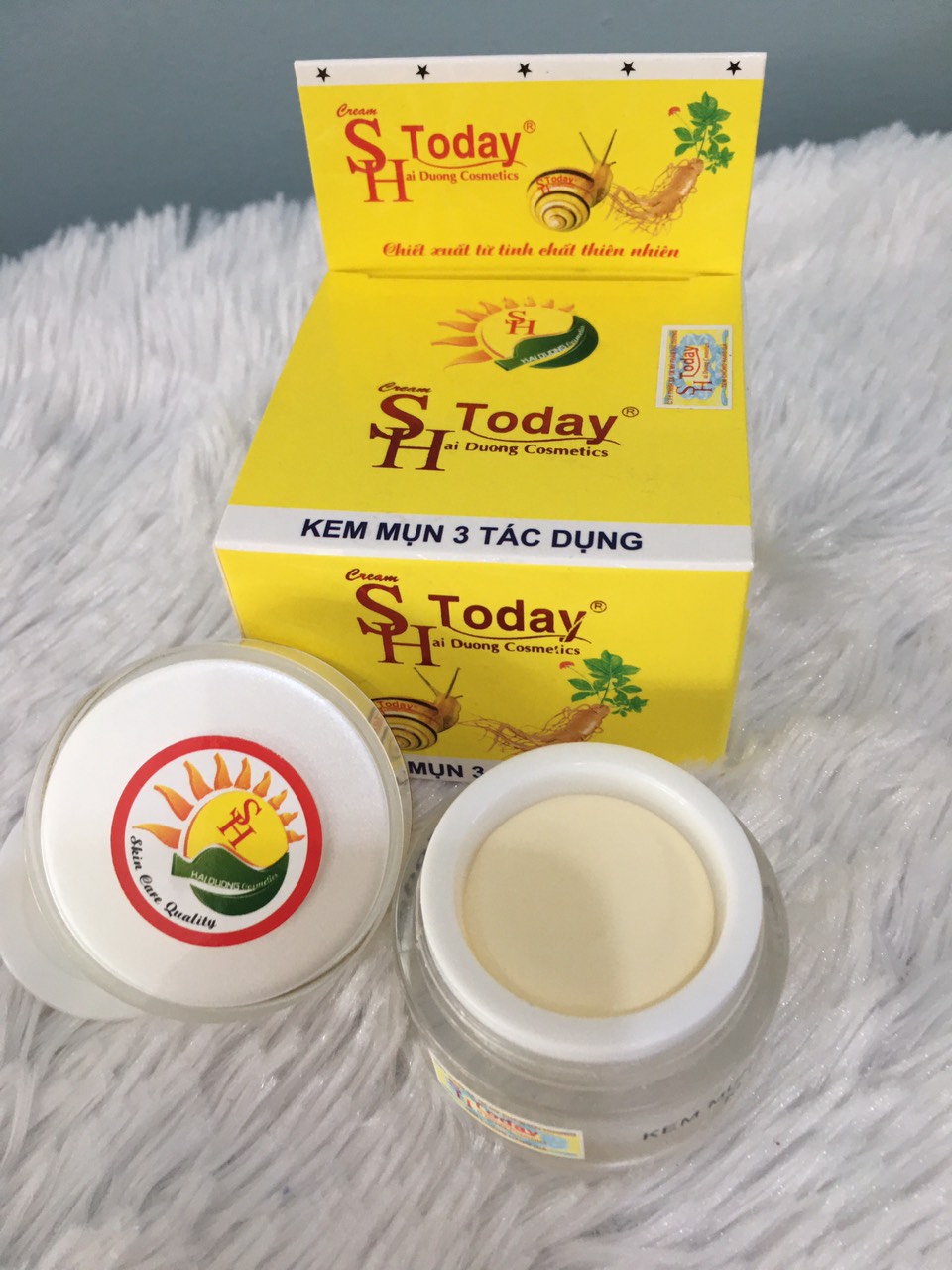 Kem mụn 3 tác dụng 10g (79.9k) SH Today Vàng