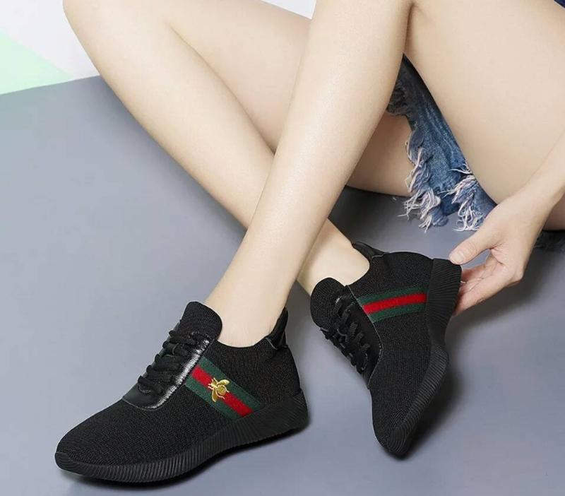 Giầy Thể Thao Con Ong XTHT 3