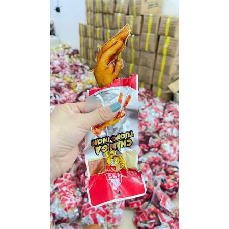 (bịch 20 chiếc)Chân gà cay tương thơm việt nam