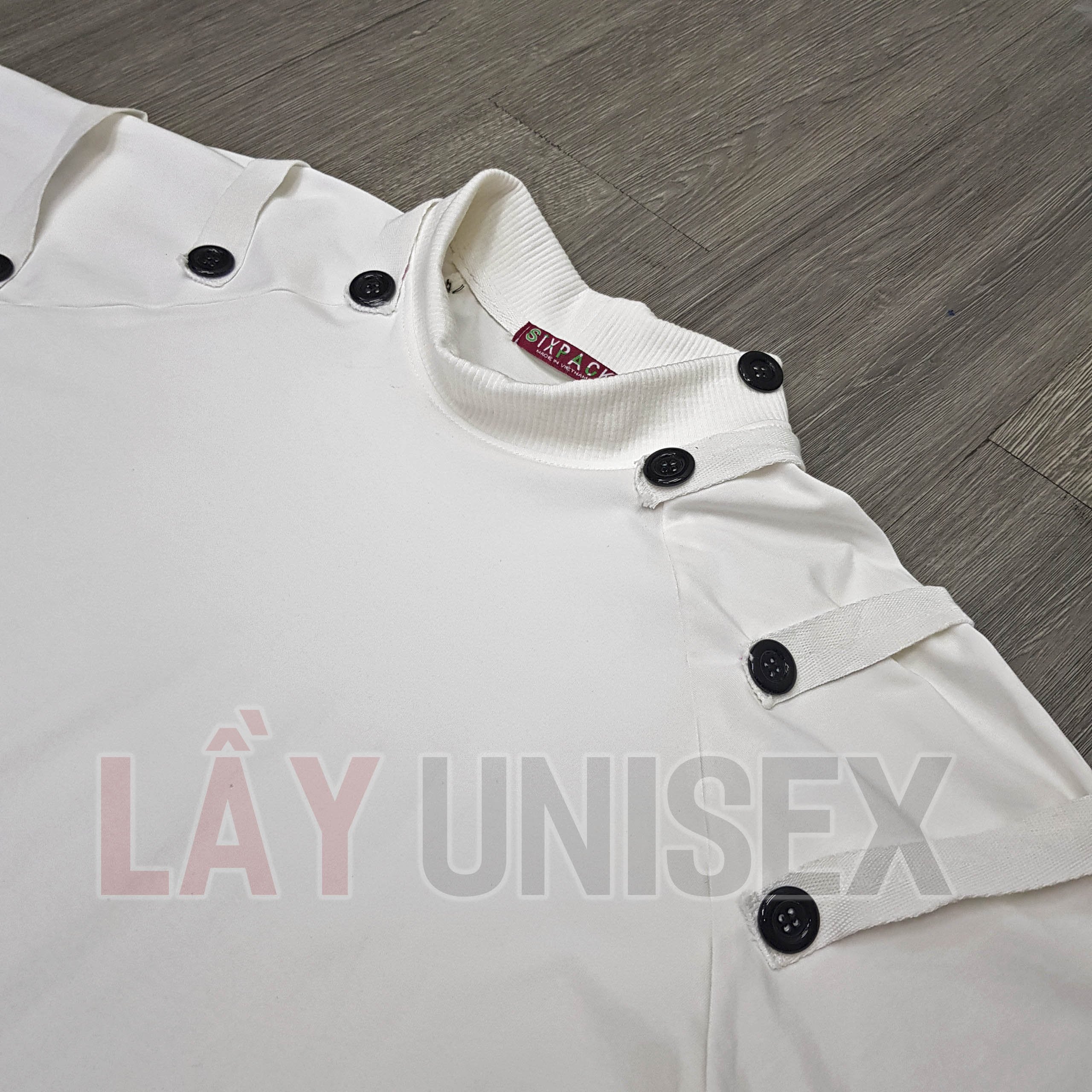 [HCM]Áo thun unisex ulzzang phối nút - Lay Unisex
