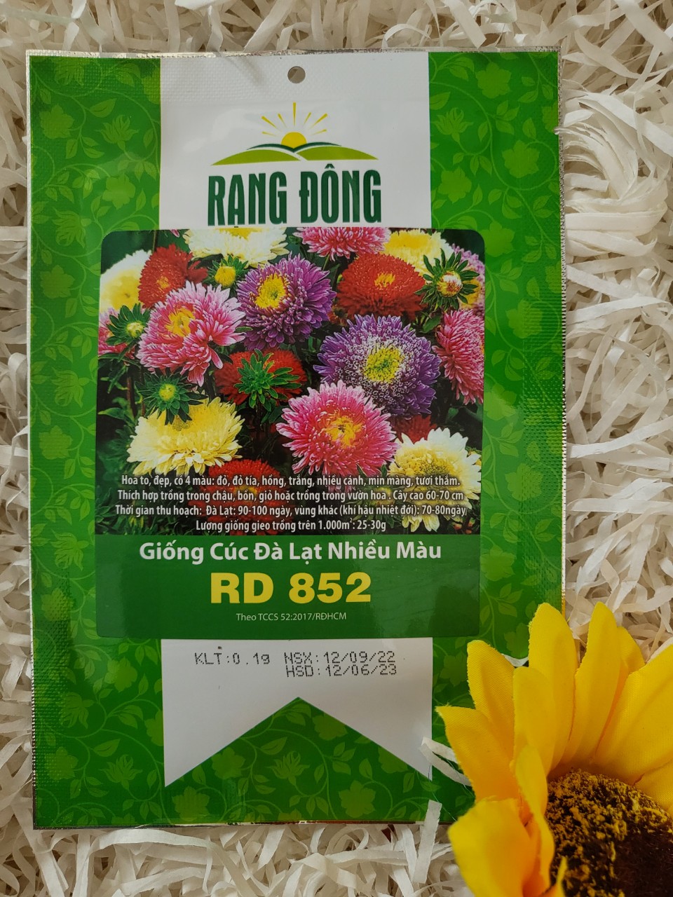 Hạt Giống Cúc Đà Lạt Nhiều Màu RD 852 (Gói 0,1 Gam)