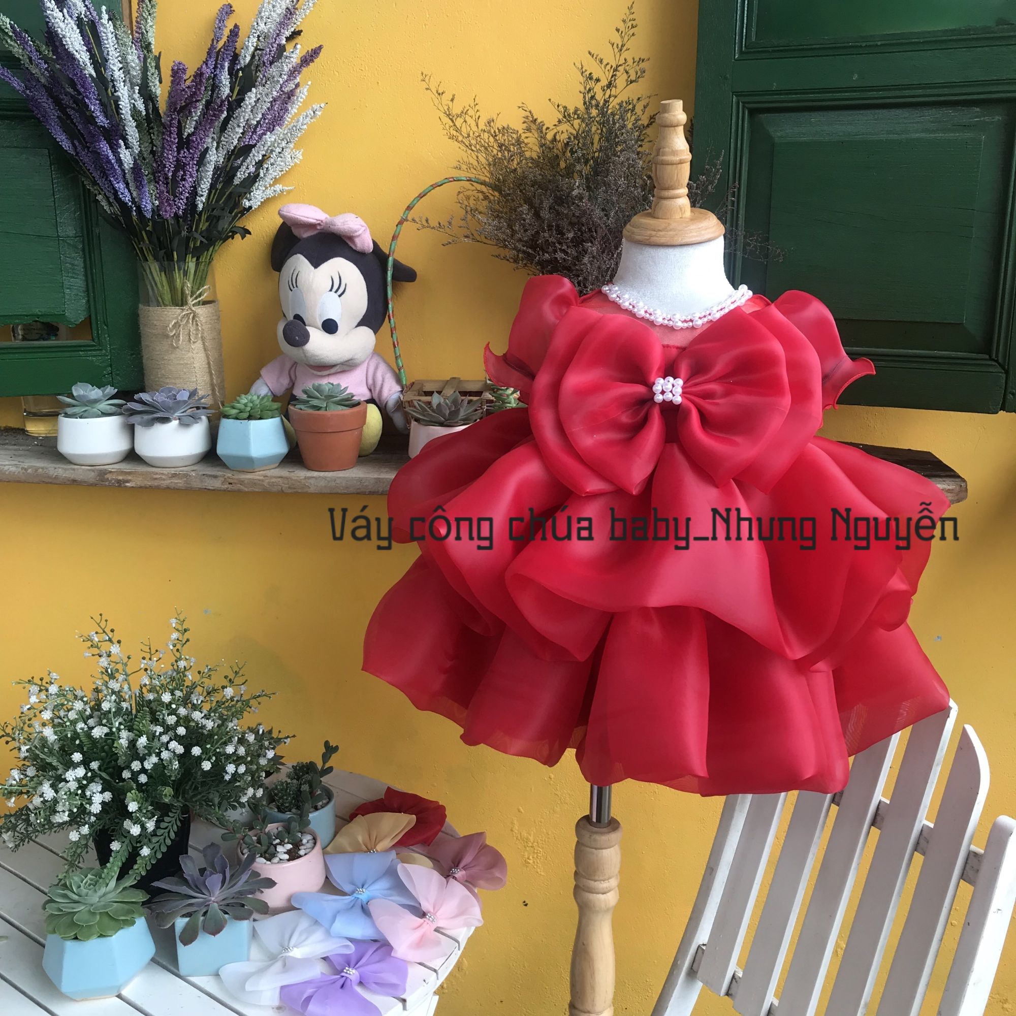 Váy công chúa Nhung Nguyễn