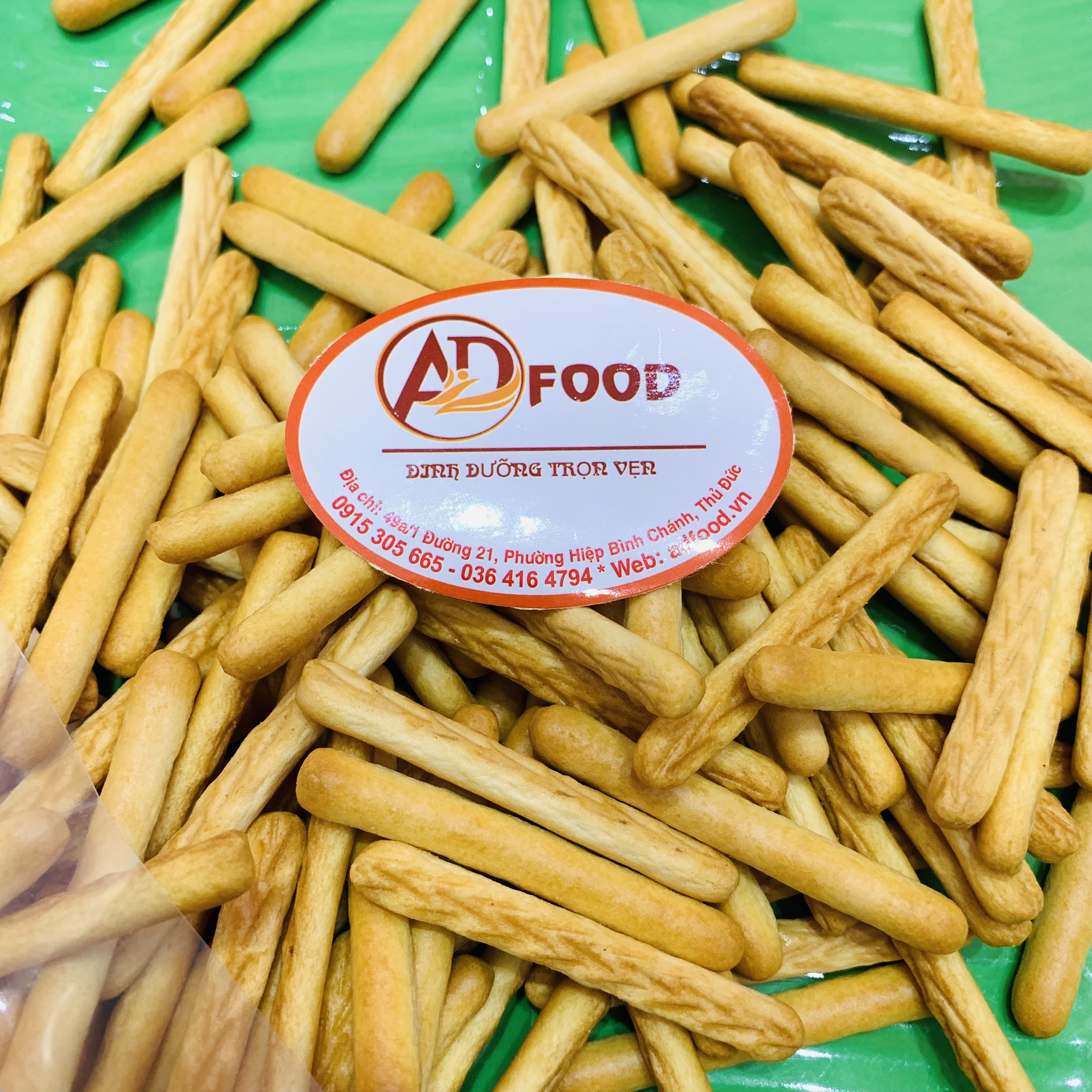 1kg banh quy đũa bơ sữa