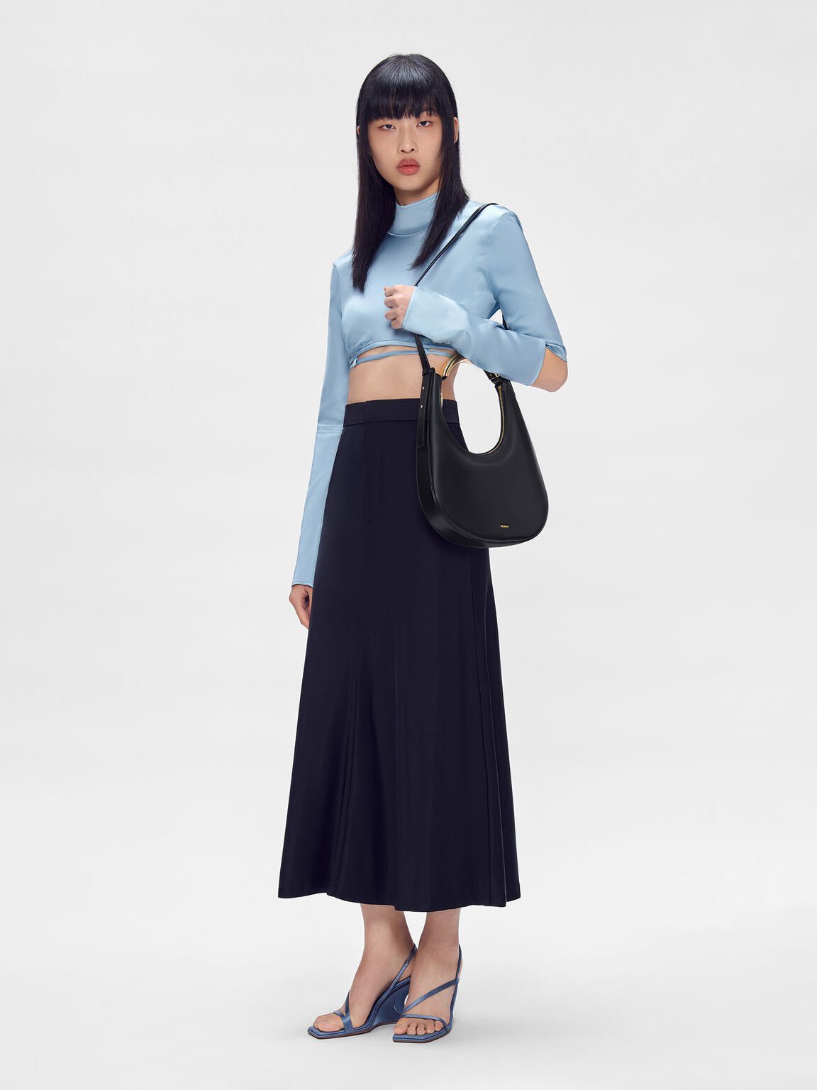 túi hobo size 27,5cm*4cm*31cm PW2-35210016
