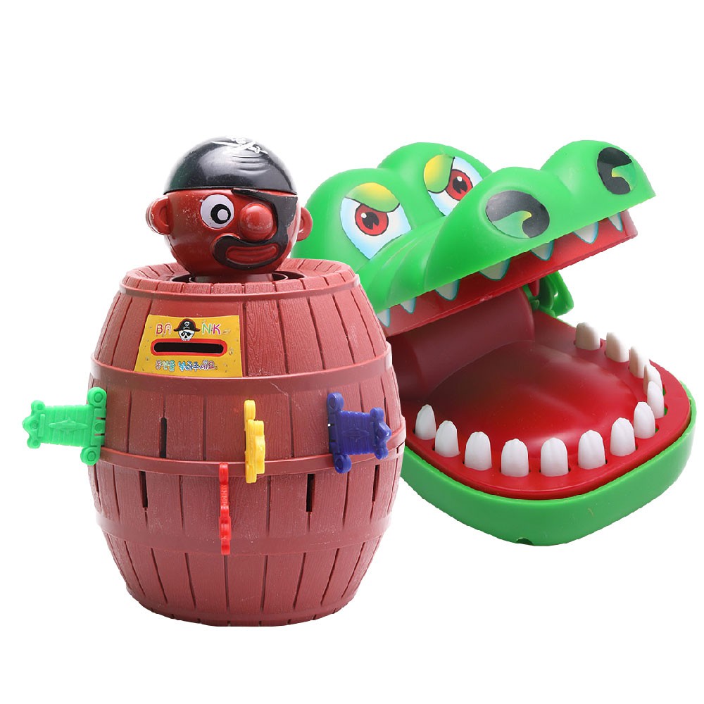COMBO Đồ Chơi Đâm Hải Tặc Cỡ Lớn Và Khám Răng Cá Sấu Cỡ Lớn