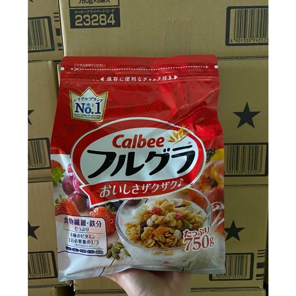 Ngũ cốc ăn sáng Calbee hoa quả Nhật 800g [HSD 3/ 2024]