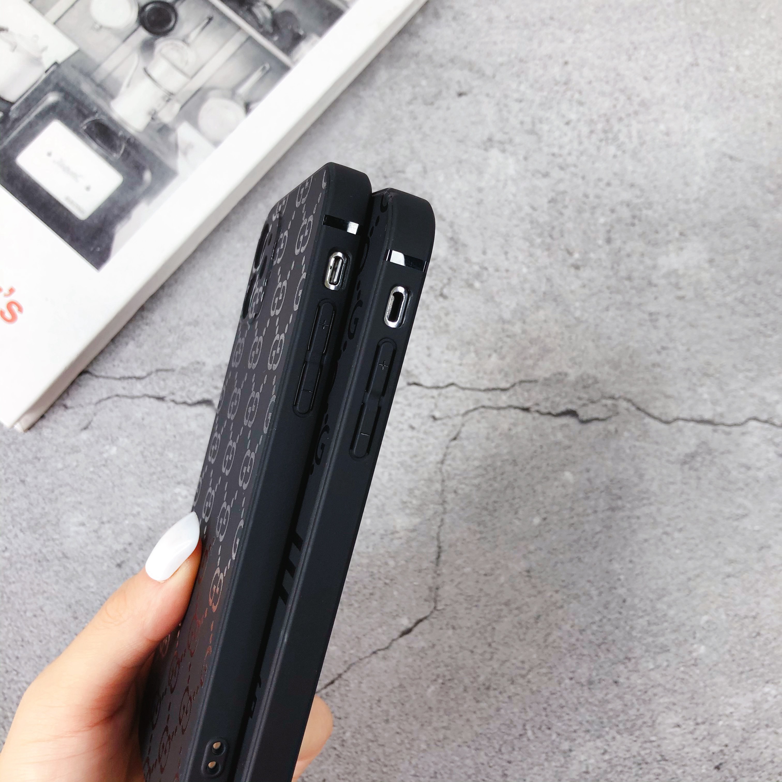 Ốp Lưng Iphone Cạnh Vuông L.V - BVC , BVC Iphone5/5s/6/6plus/6s/6splus/7/7plus/8/8plus/x/xr/xs/11/12/pro/- SENCASE