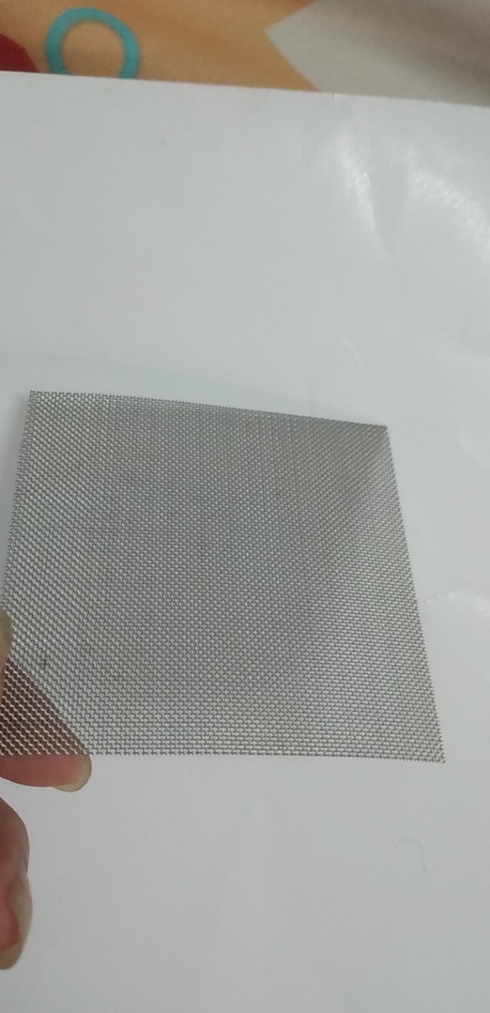 Vĩ Inox buộc rêu