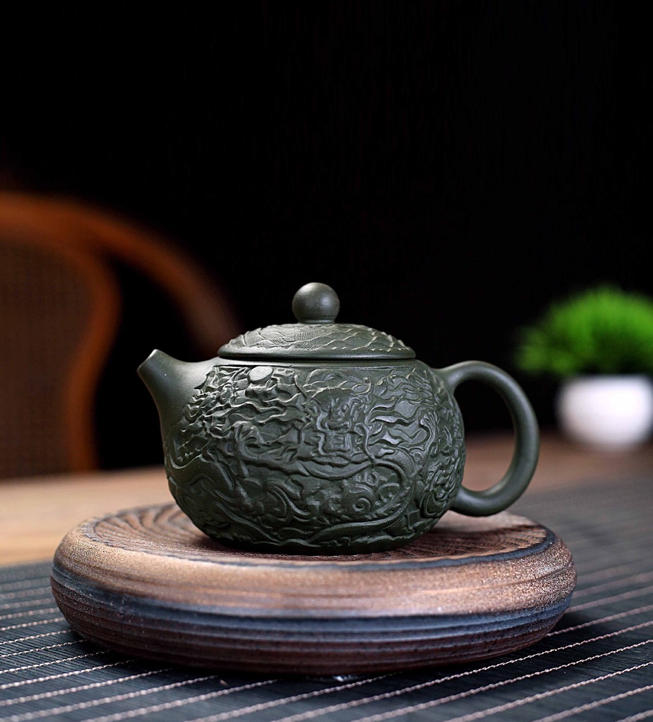 Ấm tử sa nghi hưng tây thi long tường 230 ml