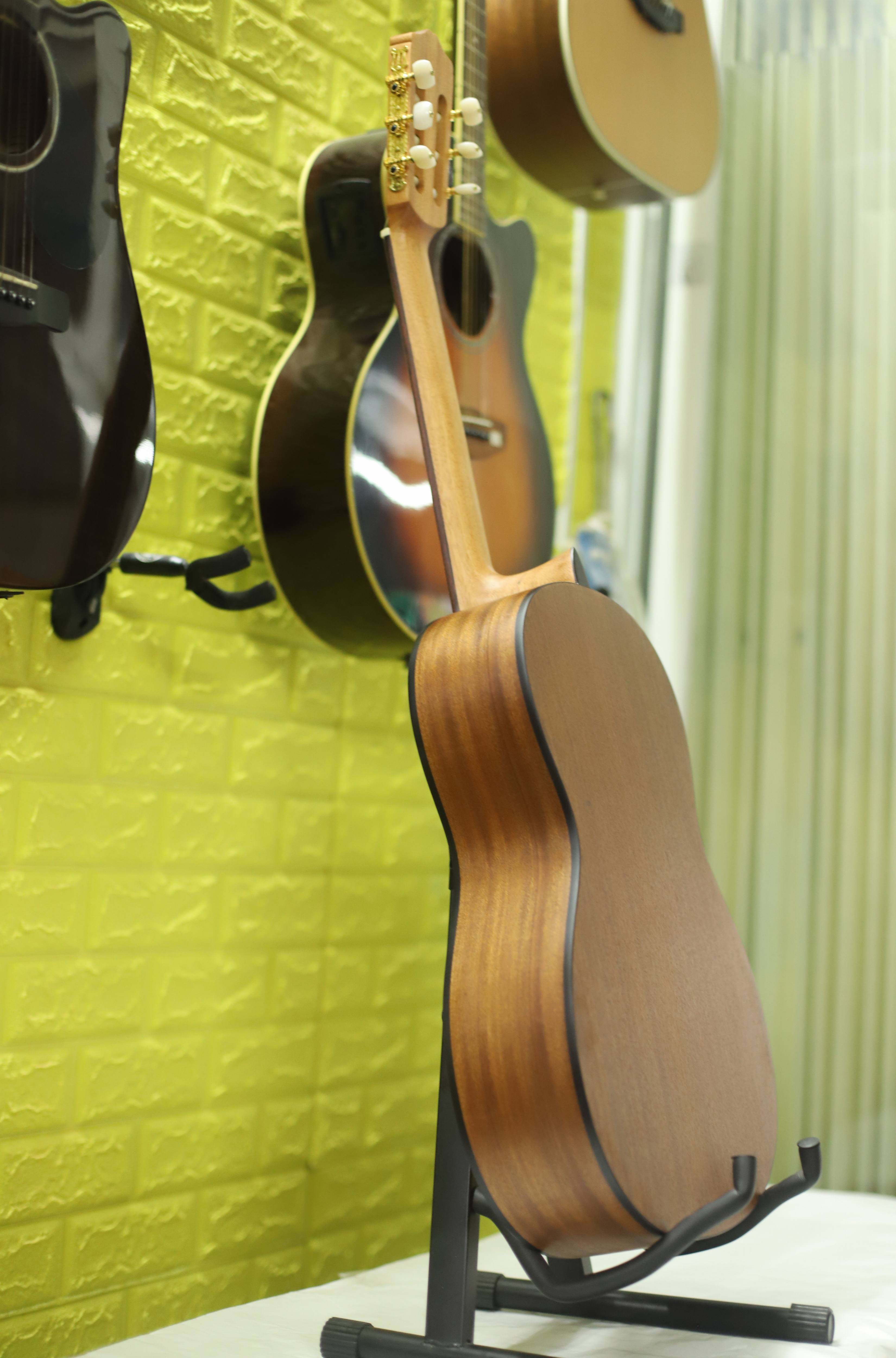 ĐÀN GUITAR CORDOBA NYLON PROTEGE C1M 02685