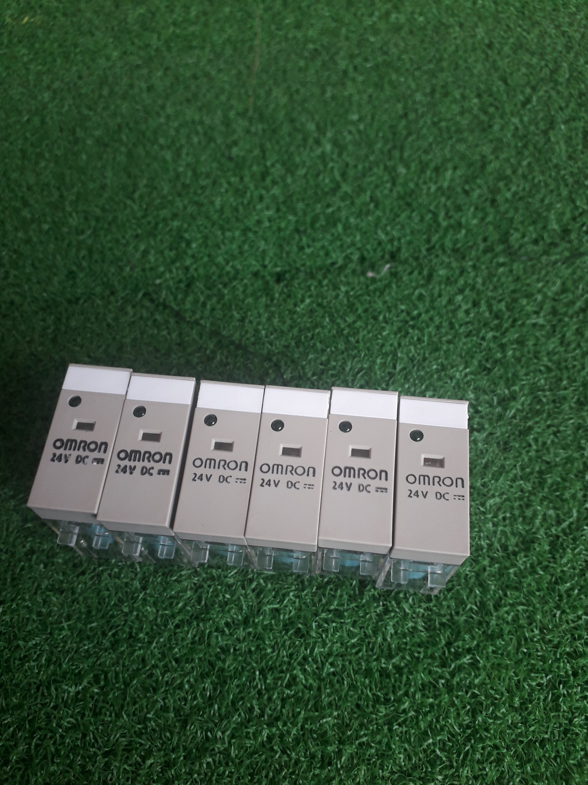 [HCM]Rơ le G2R-2-SND (S) Omron 8 chân 24Vdc