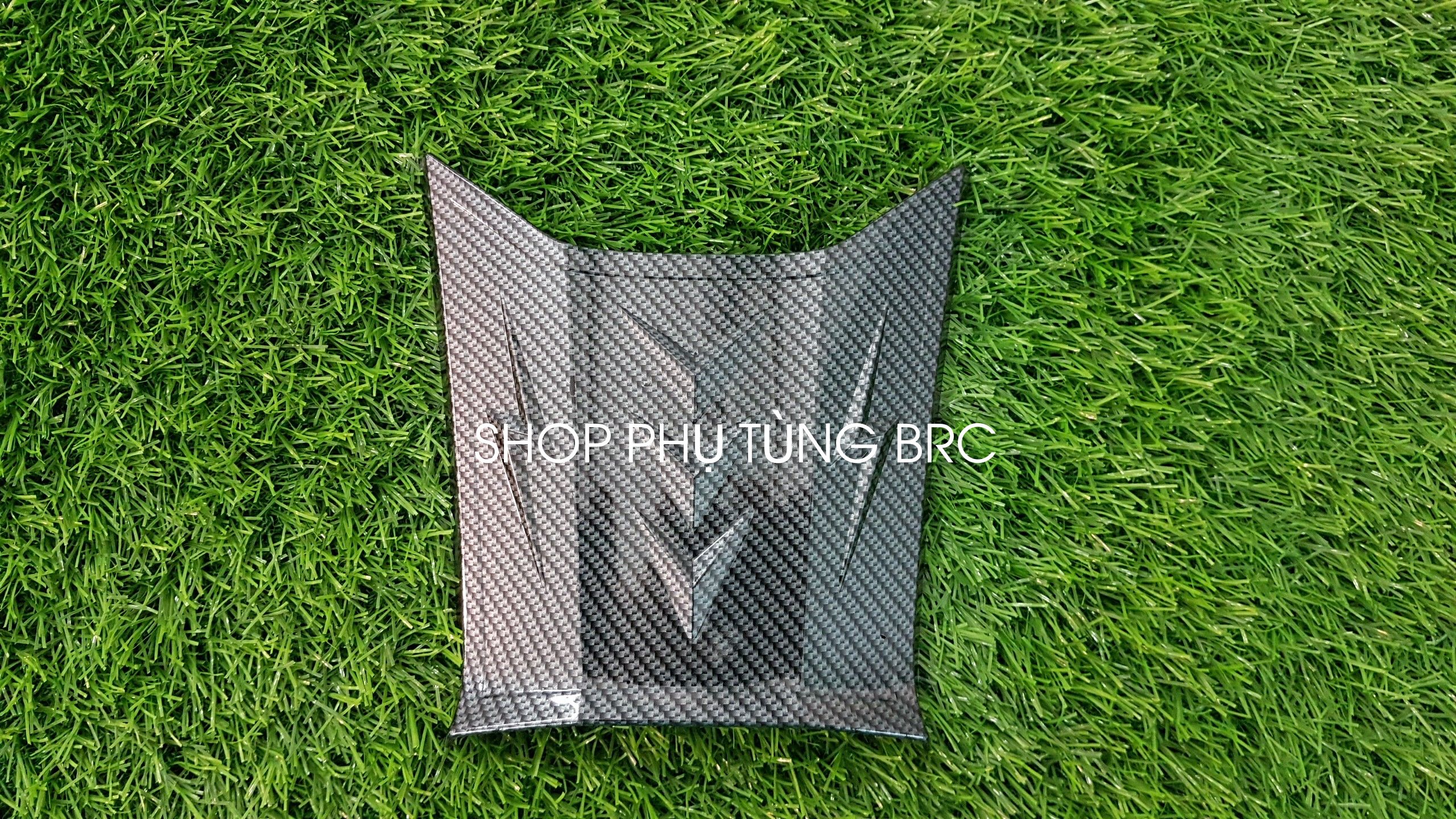 Ốp nắp xăng phủ cacbon xe AIR BLADE 2020