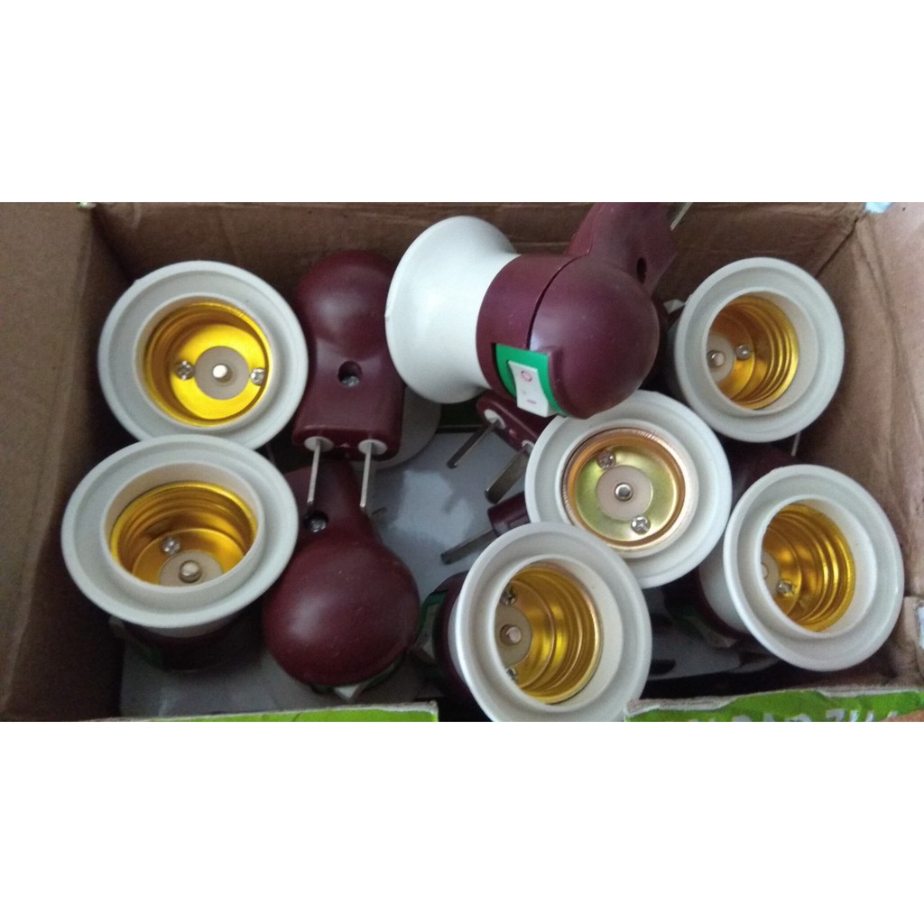 Đuôi Bóng Đèn Có Công Tắc E27