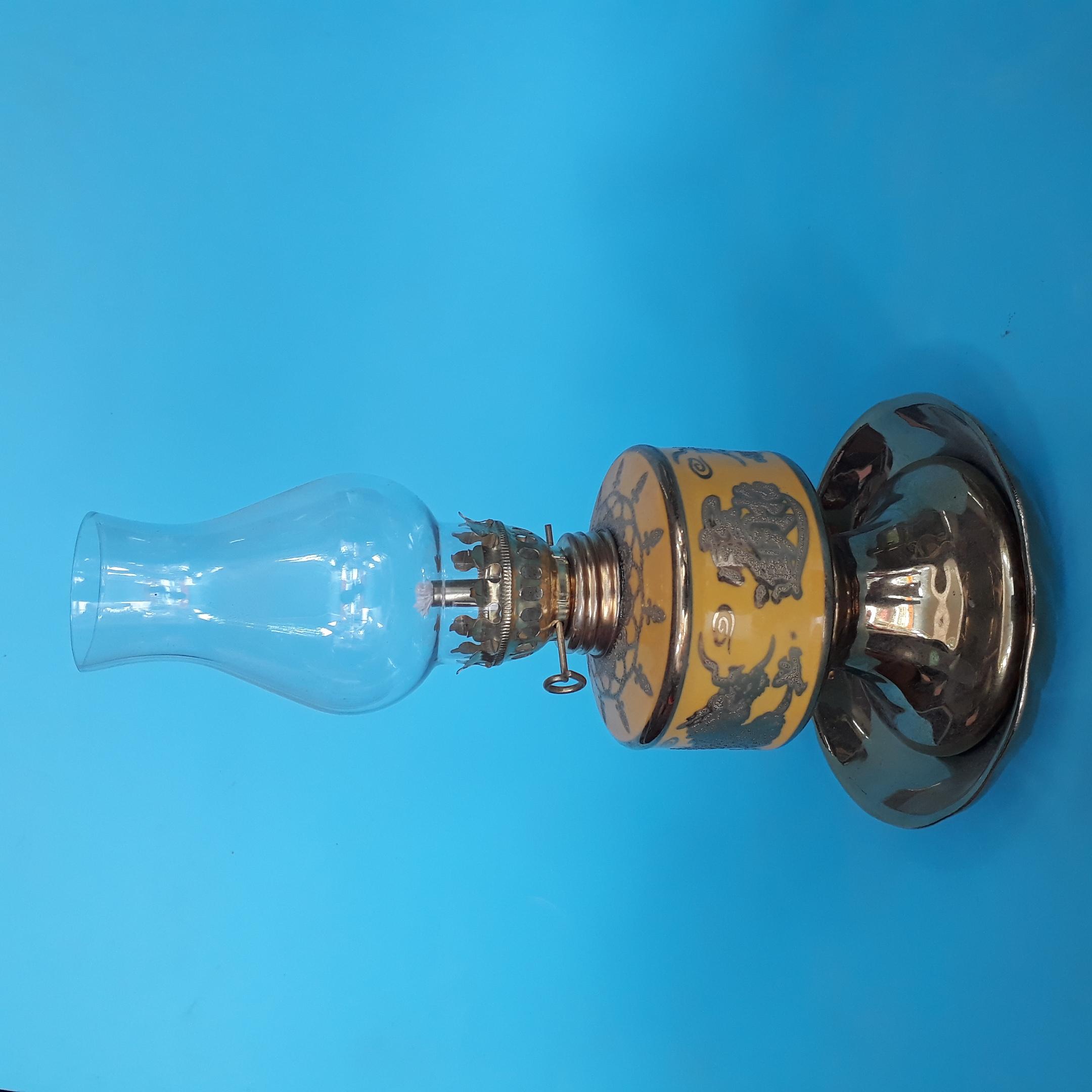 Cặp đèn thờ sứ 3D tặng dầu thắp Lưu Ly