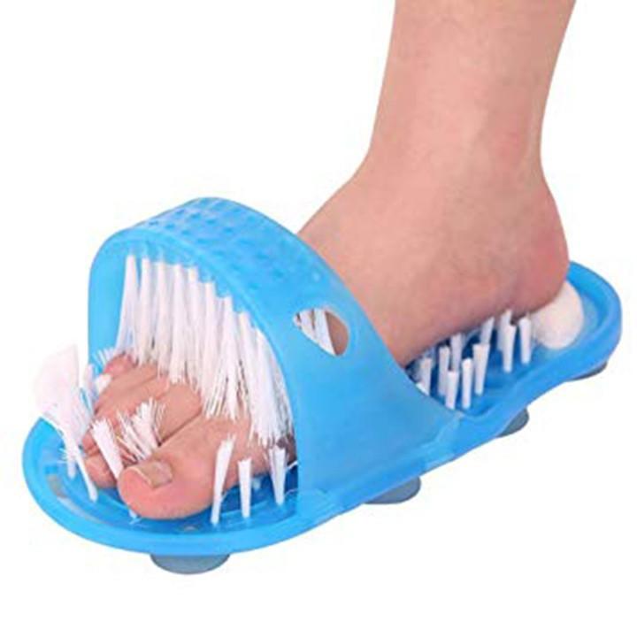 Dép bàn chải chà chân