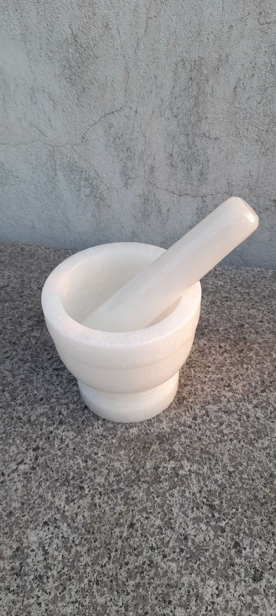Cối đá kiểu Hàn Quốc