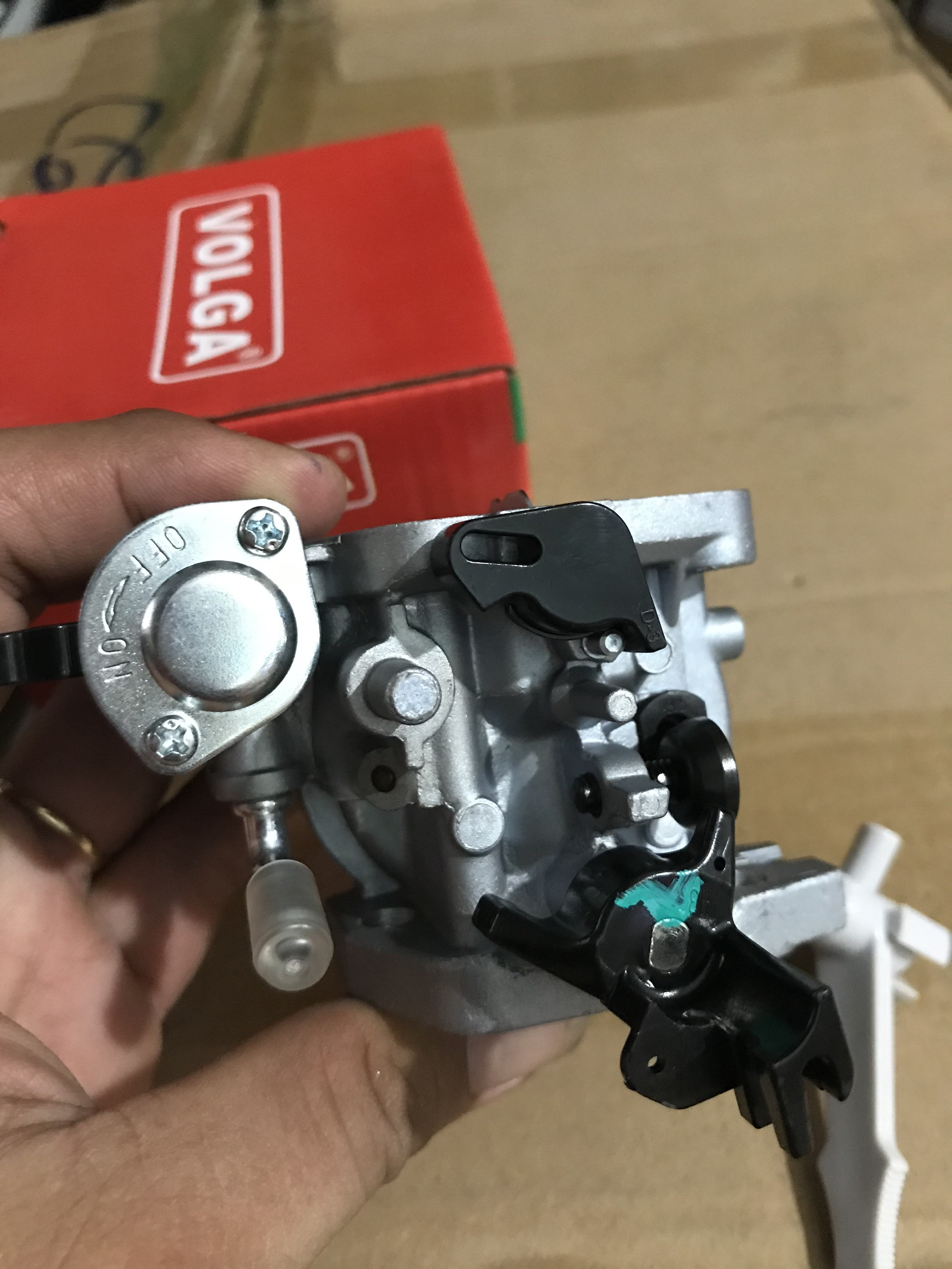 ( VOLGA) BỘ CHẾ (BÌNH XĂNG CON)  MÁY NỔ / MÁY CHẠY XANG 5.5HP/6.5HP/7.5HP