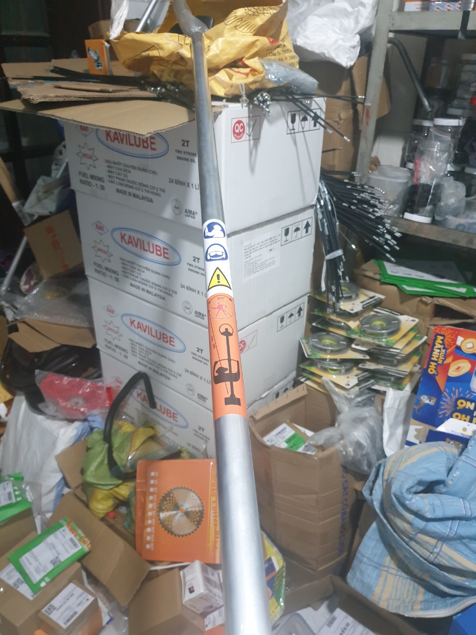 ỐNG CẦN MÁY CẮT CỎ.  PHI 24 - 26 - 28 ( mm)