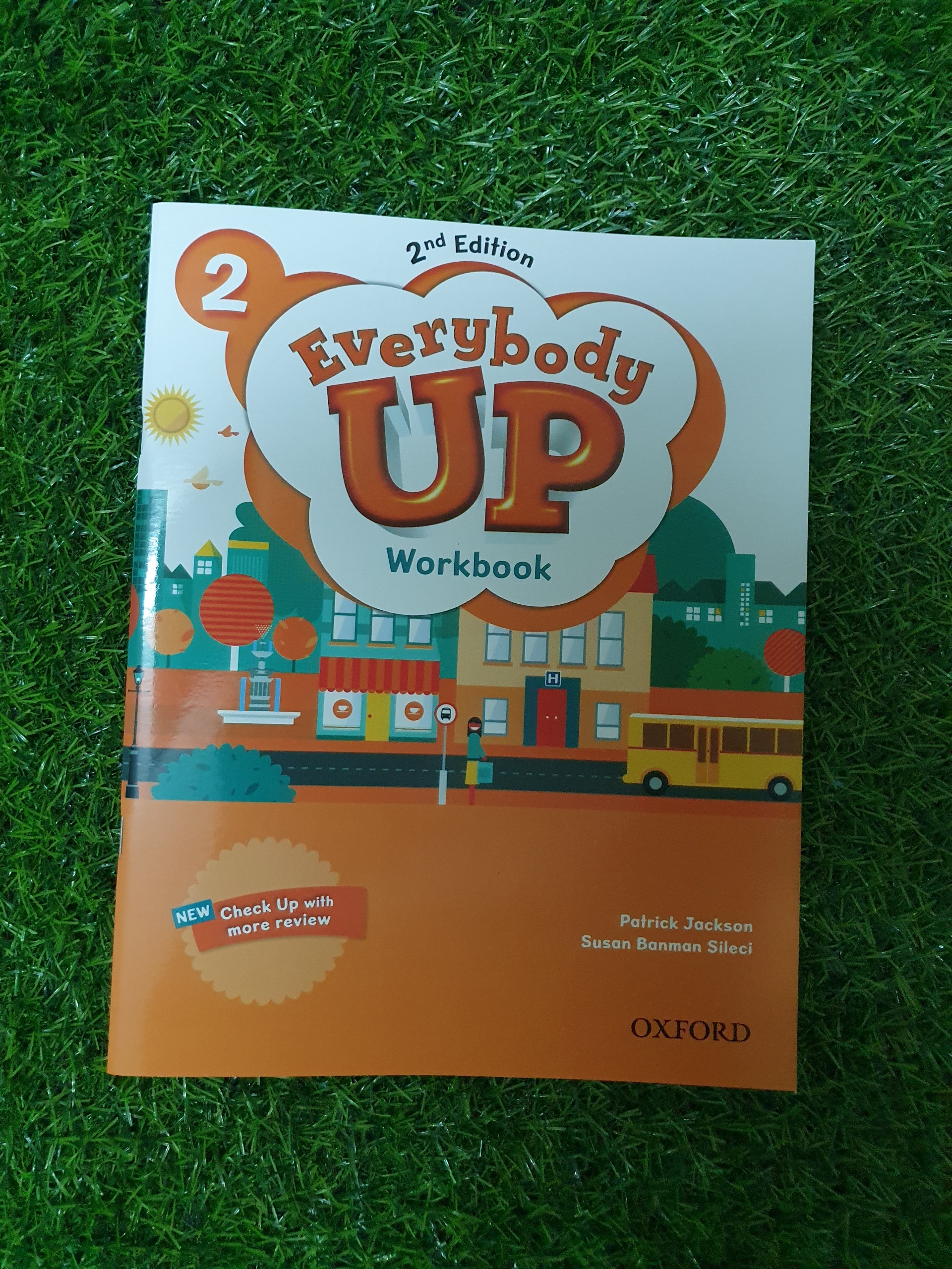 Sách Everybody Up 2 - 2nd Edition (sách học + bài tập)
