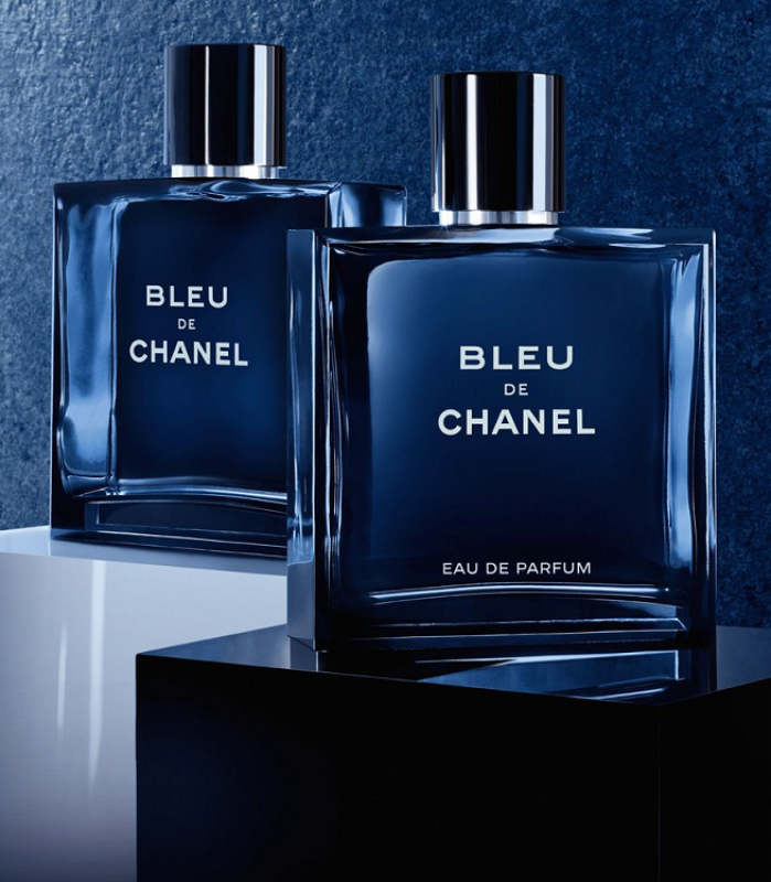 [free ship] #nước hoa nam Chanel Blue Eau De Parfum, mang hương gỗ thơm quyến rũ, kết hợp gỗ đàn hương vùng New Caledonia, mang đến mùi hương ấm áp và gợi cảma
