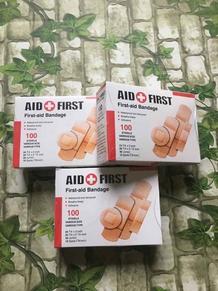 Băng vết thương Ugo (hộp 100 miếng)