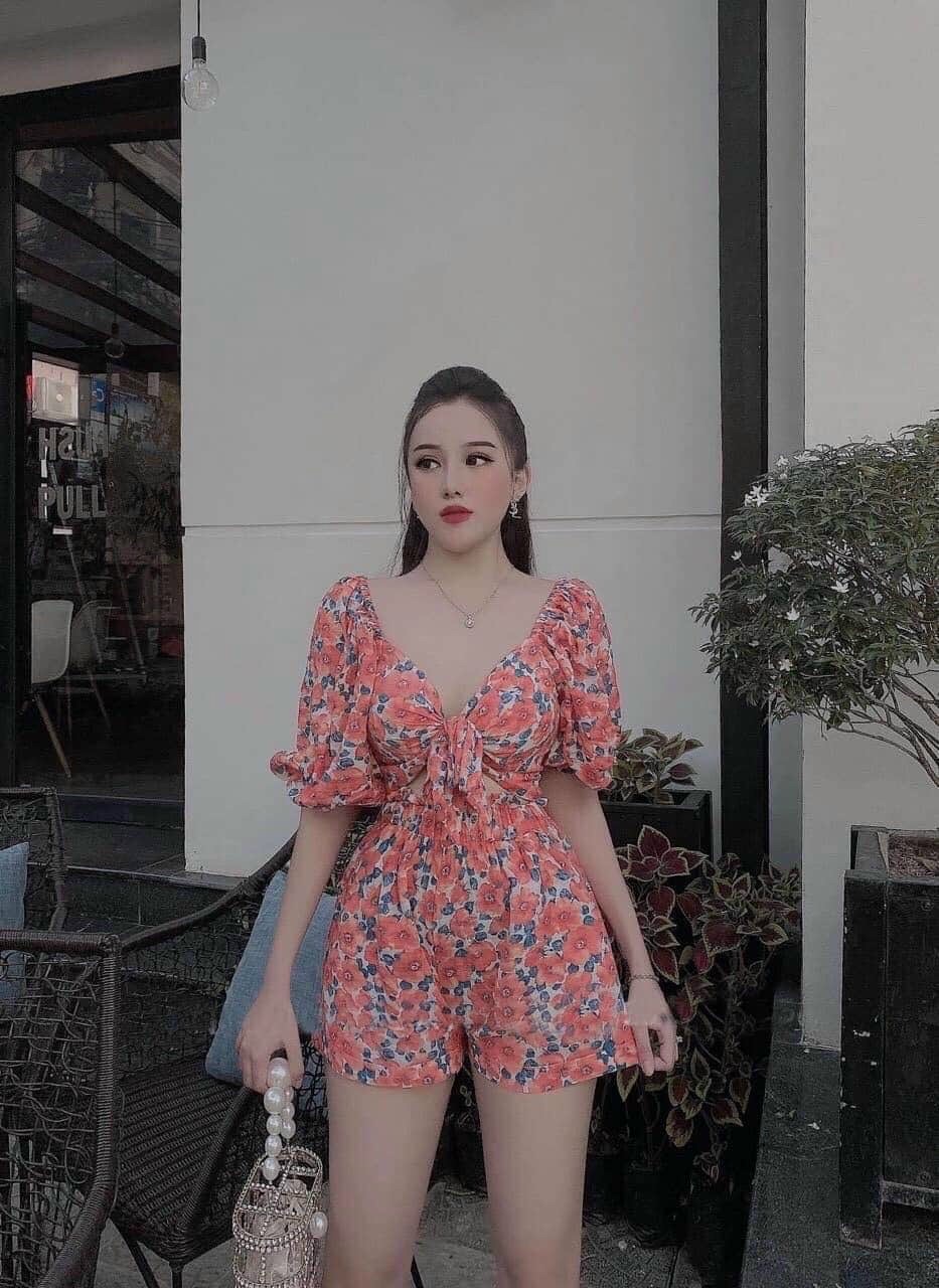 Jum hoa áo cổ V tay lỡ cột nơ quần đùi
