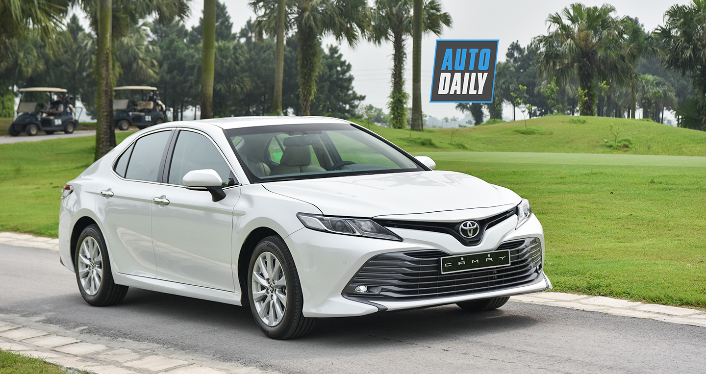 CAMRY 2.0 2019 - 2020: Cường lực màn cảm ứng