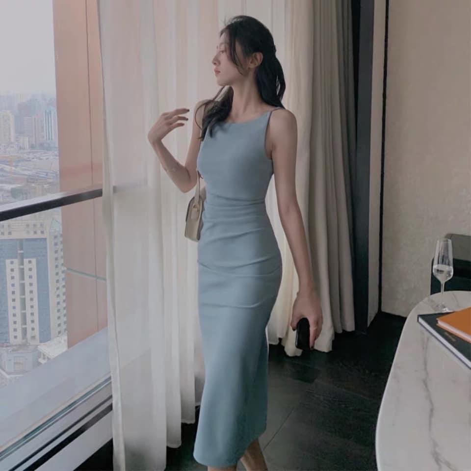 Đầm midi dáng ôm rúm eo cổ yếm 2 dây - đầm thiết kế