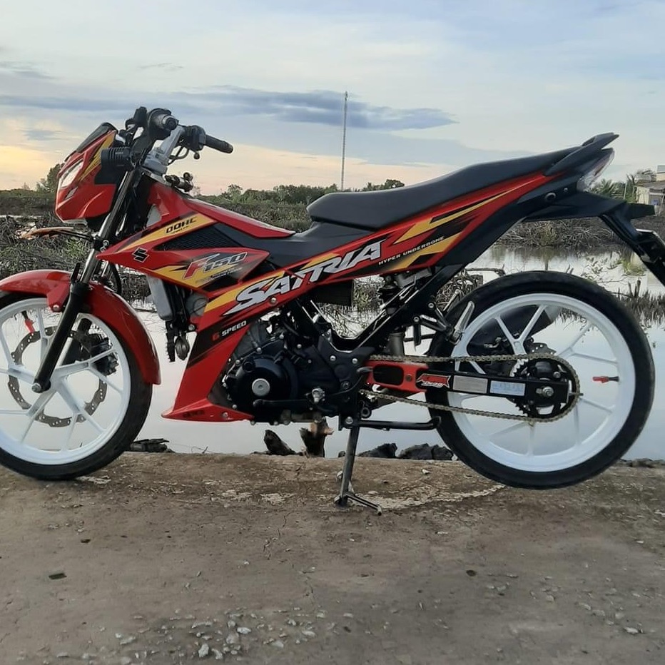 Tem rời Satria Fi dán xe đỏtem
