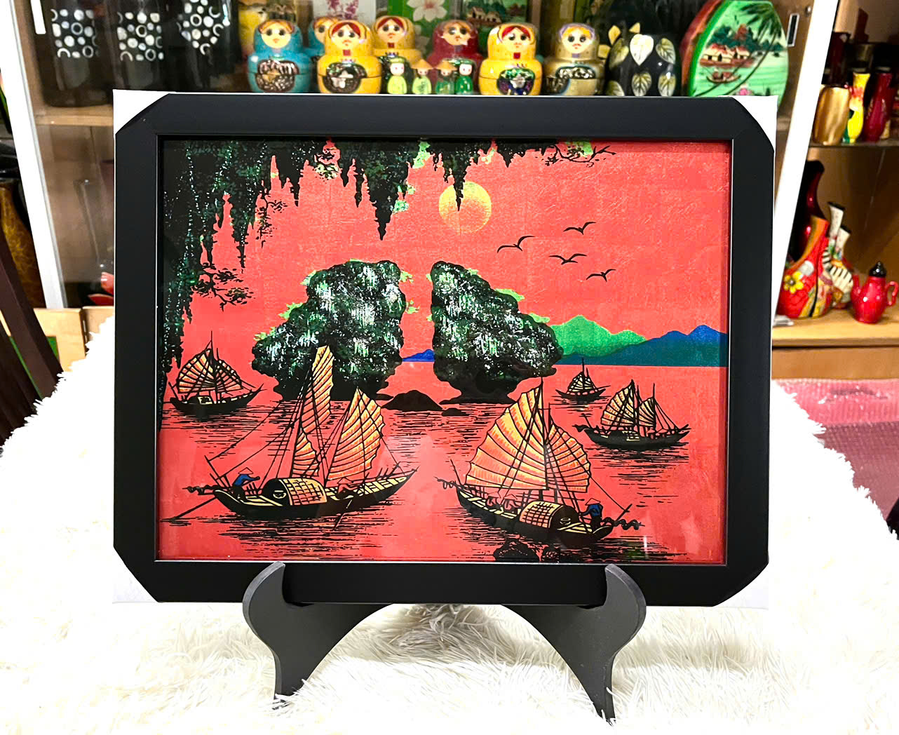 Tranh sơn mài vẽ màu kết hợp dát vàng/ bạc, hàng xuất khẩu 34x45cm ( kèm khung)