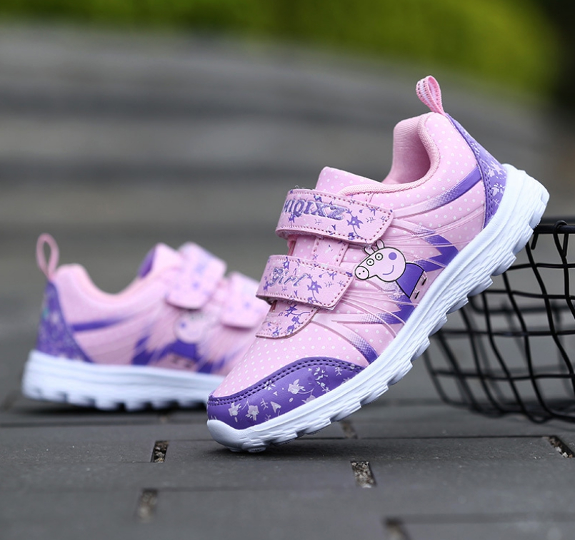 Giày cho bé gái in hình Heo Peppa TA036