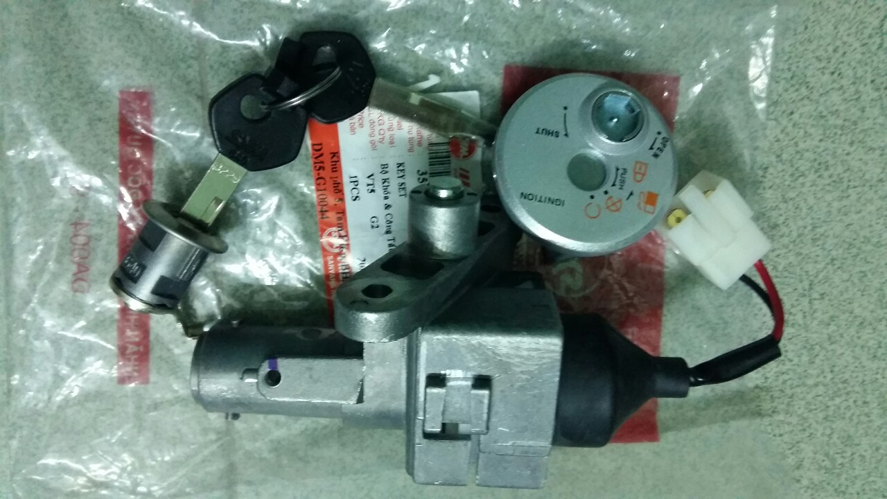 2010 Sym elizabe scooter lock set