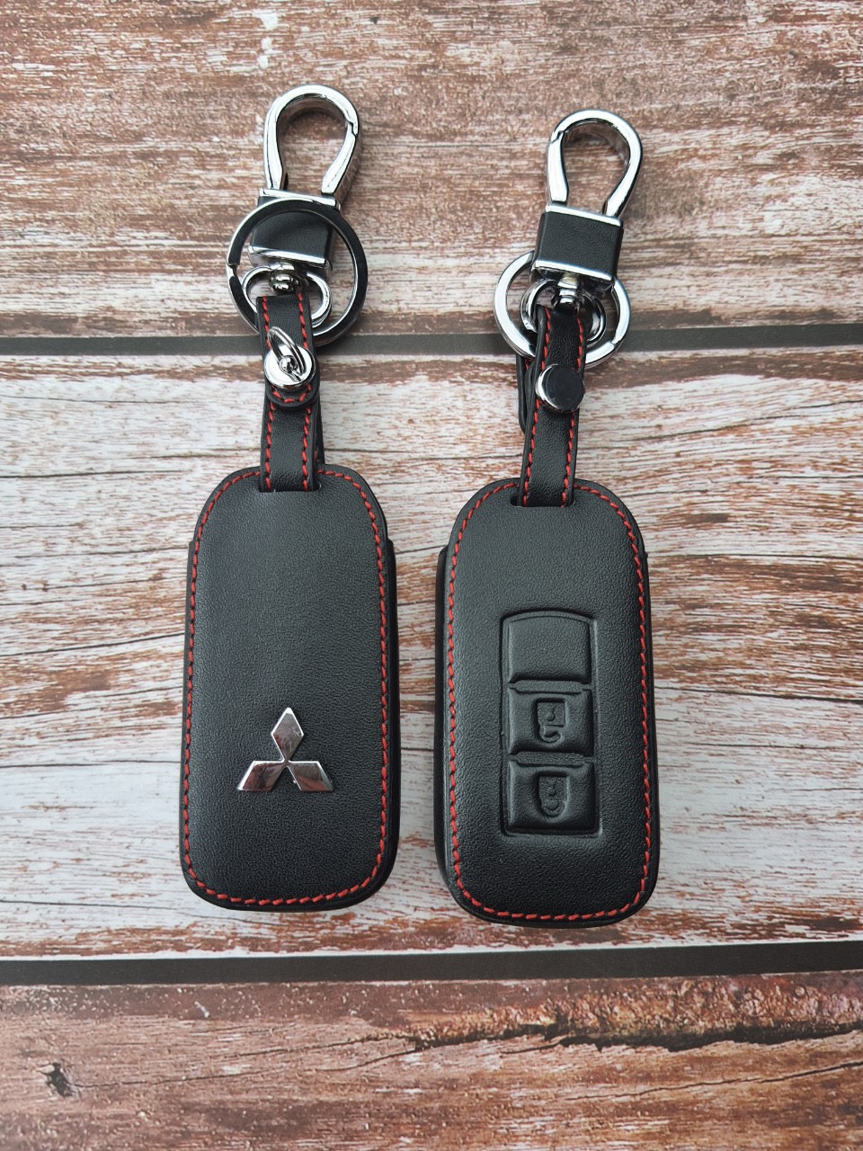 Bao da chìa khóa ô tô da bỏ chỉ đỏ xe mitsubishi xpander outlander