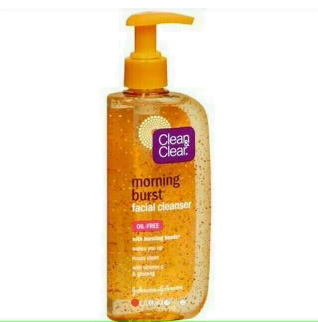 Sữa rửa mặt ban ngày Clean & Clear Morning Burst màu cam 240ml