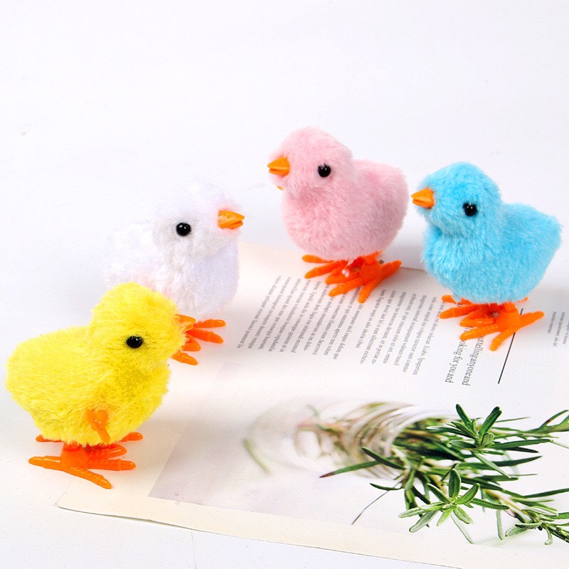 Gà con vặn cót biết chạy cho bé, Gà con chạy cót