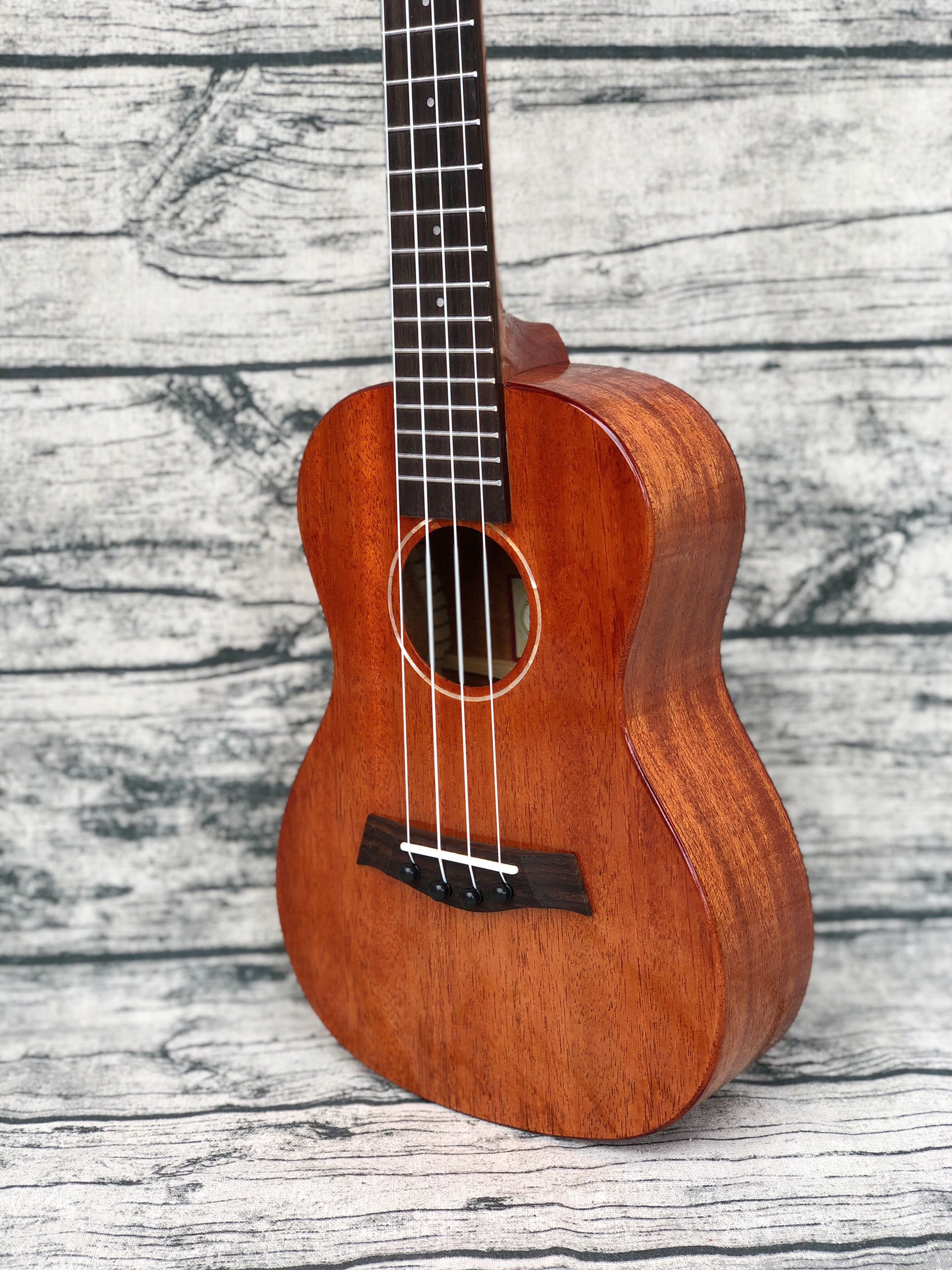 Ukulele Rosen K11 GỖ MAHOGANY