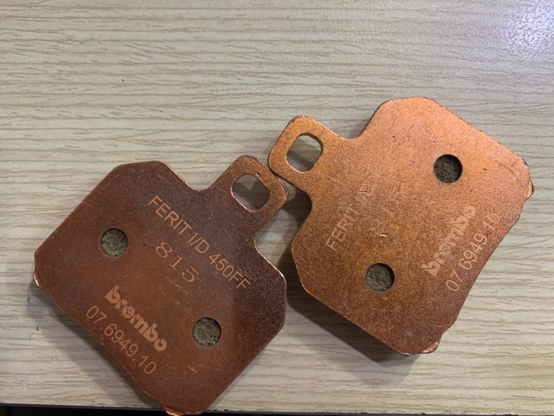 Bố thắng má phanh heo Brembo nissin anchor fando adedin 2 piston đối xứng