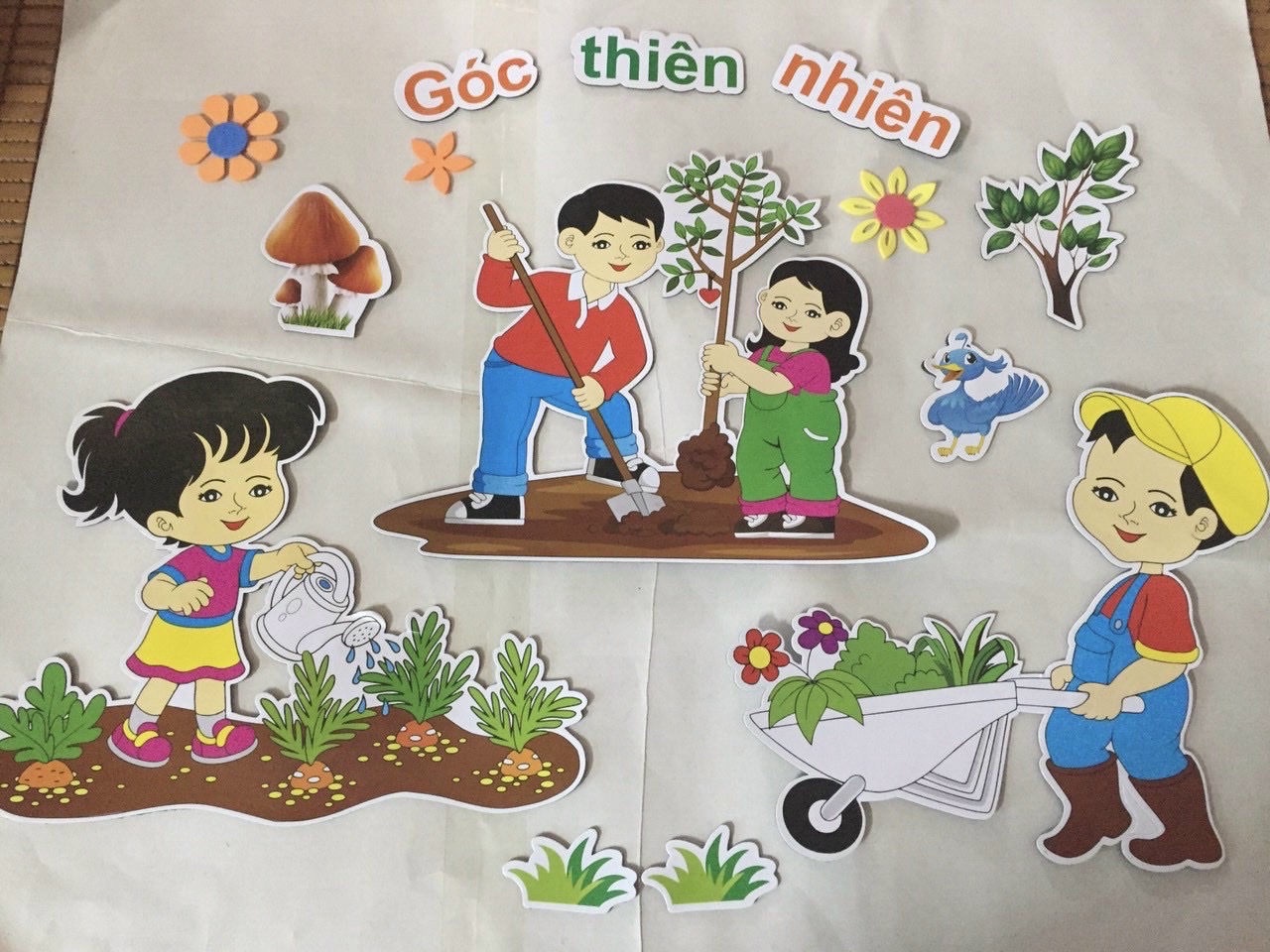 Tranh góc các chủ đề cho mầm non