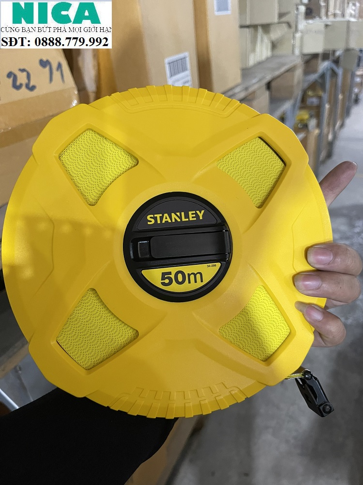 Thước dây cuộn 50m stanley stht34298-8