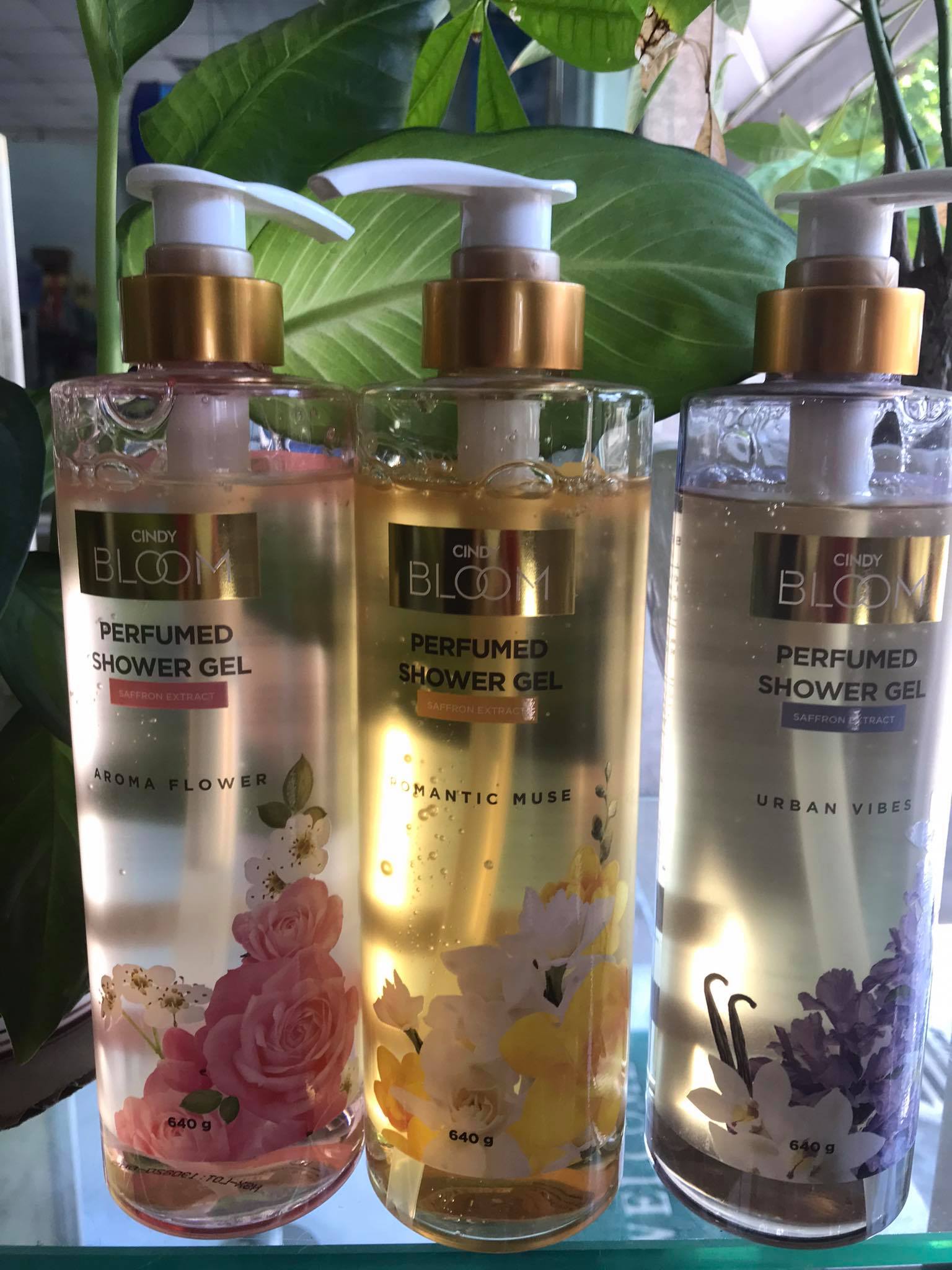 Cindy Bloom Perfumed Shower Gel 640g
