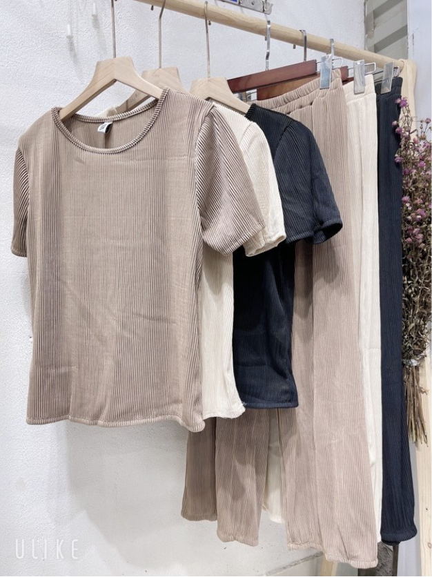 Set lụa dập ly quần ống rộng