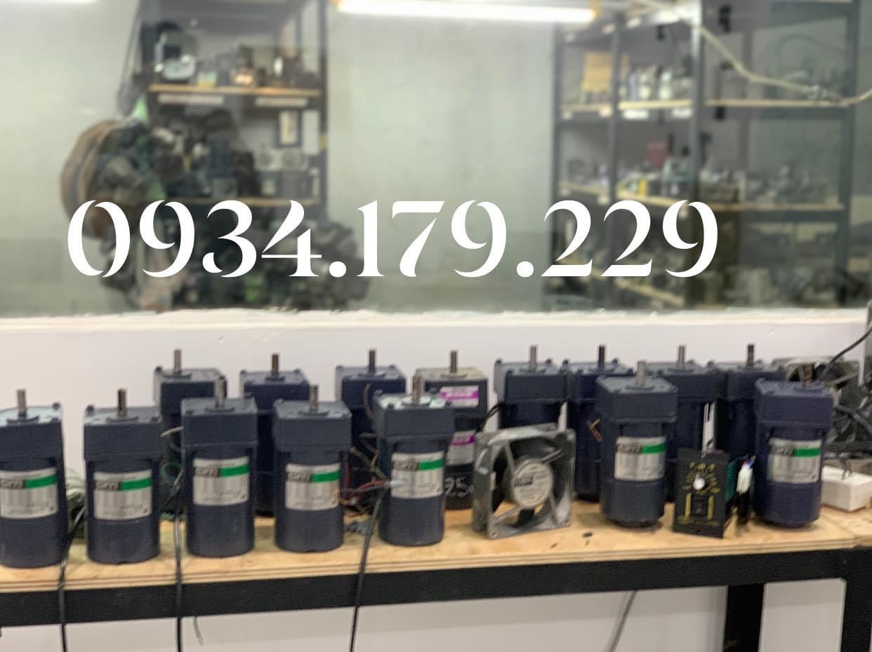 MÔ TƠ GIẢM TỐC CÓ PHANH - 220vol